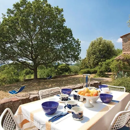 Poggialino Holiday home *
